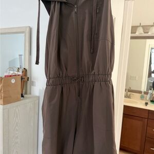Womens Brown Sleeveless Zip-Front Jumpsuit